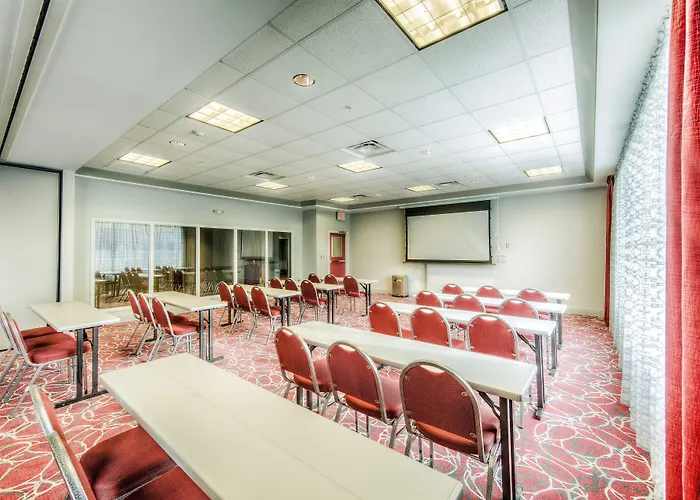 Staybridge Suites - University Area Osu By Ihg Hotel 3*